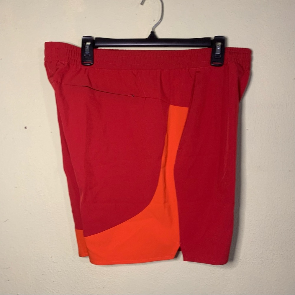 Tek gear woven short mid rise